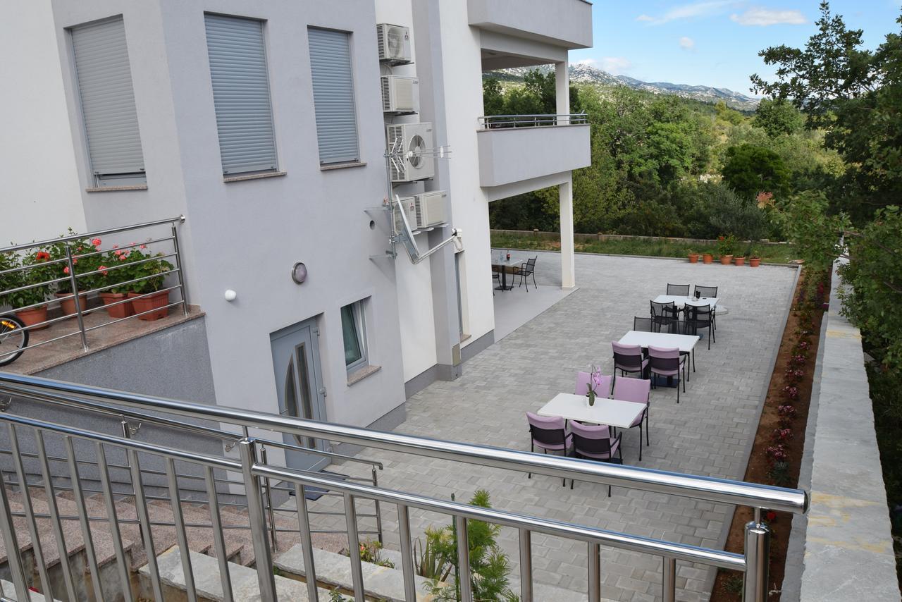 Apartment Anica Kuk Starigrad Paklenica Esterno foto