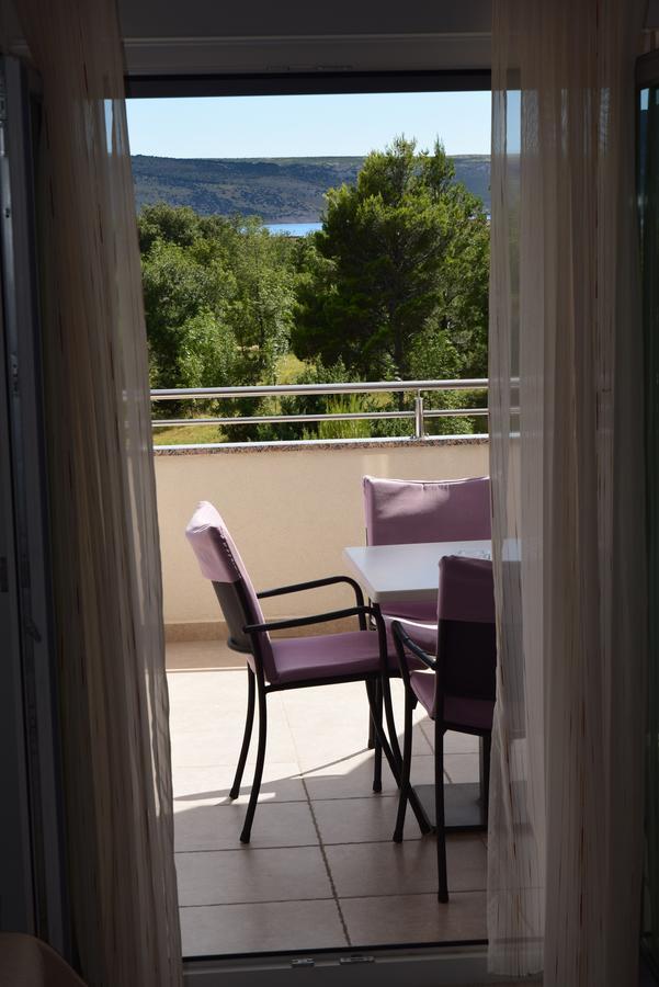 Apartment Anica Kuk Starigrad Paklenica Esterno foto